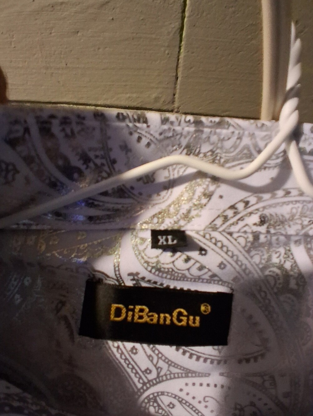 Dubumyu Mens White And Pasiley Shirt New Xl